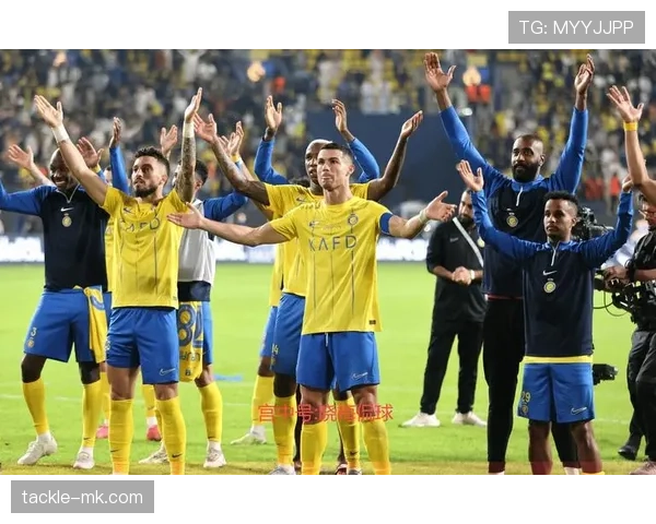 洛塞尔索稳健发挥助力球队关键胜利，表现引发热议