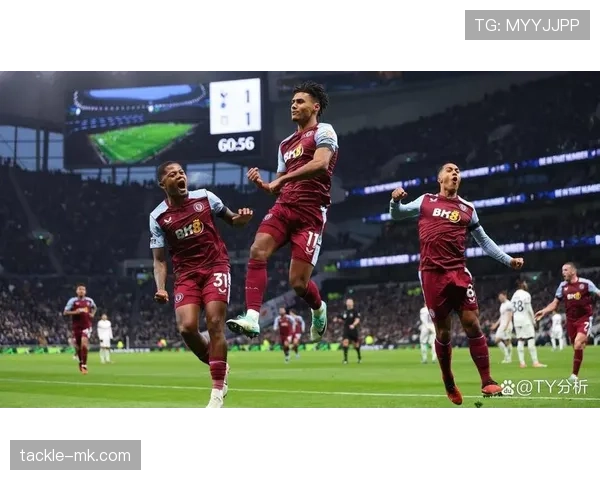 维拉逆袭英超：关键决战彰显球队奇迹时刻