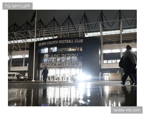 德比郡新赛季开局不败，状态火热成英冠焦点